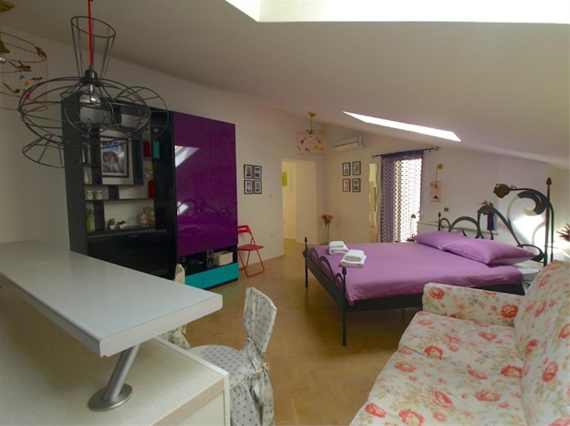 Apartments Mandarina Мали-Лошинь Номер фото